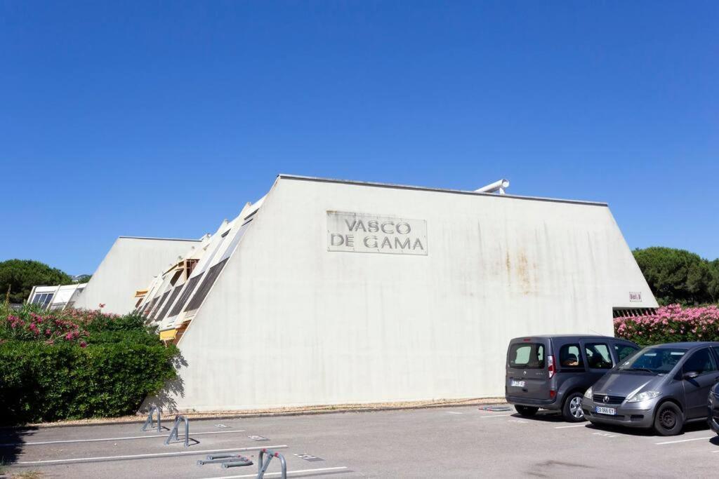 Chez Alexandra - Elegant Studio Avec Parking A Proximite Des Plages La Grande Motte Exterior photo
