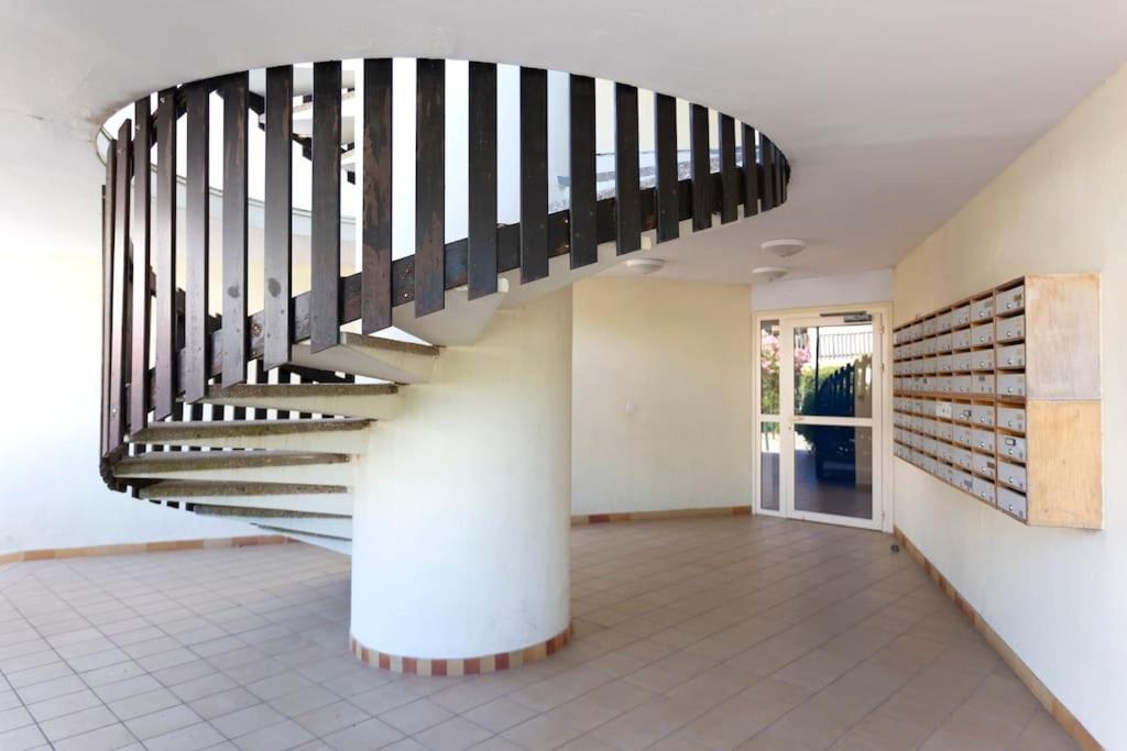 Chez Alexandra - Elegant Studio Avec Parking A Proximite Des Plages La Grande Motte Exterior photo